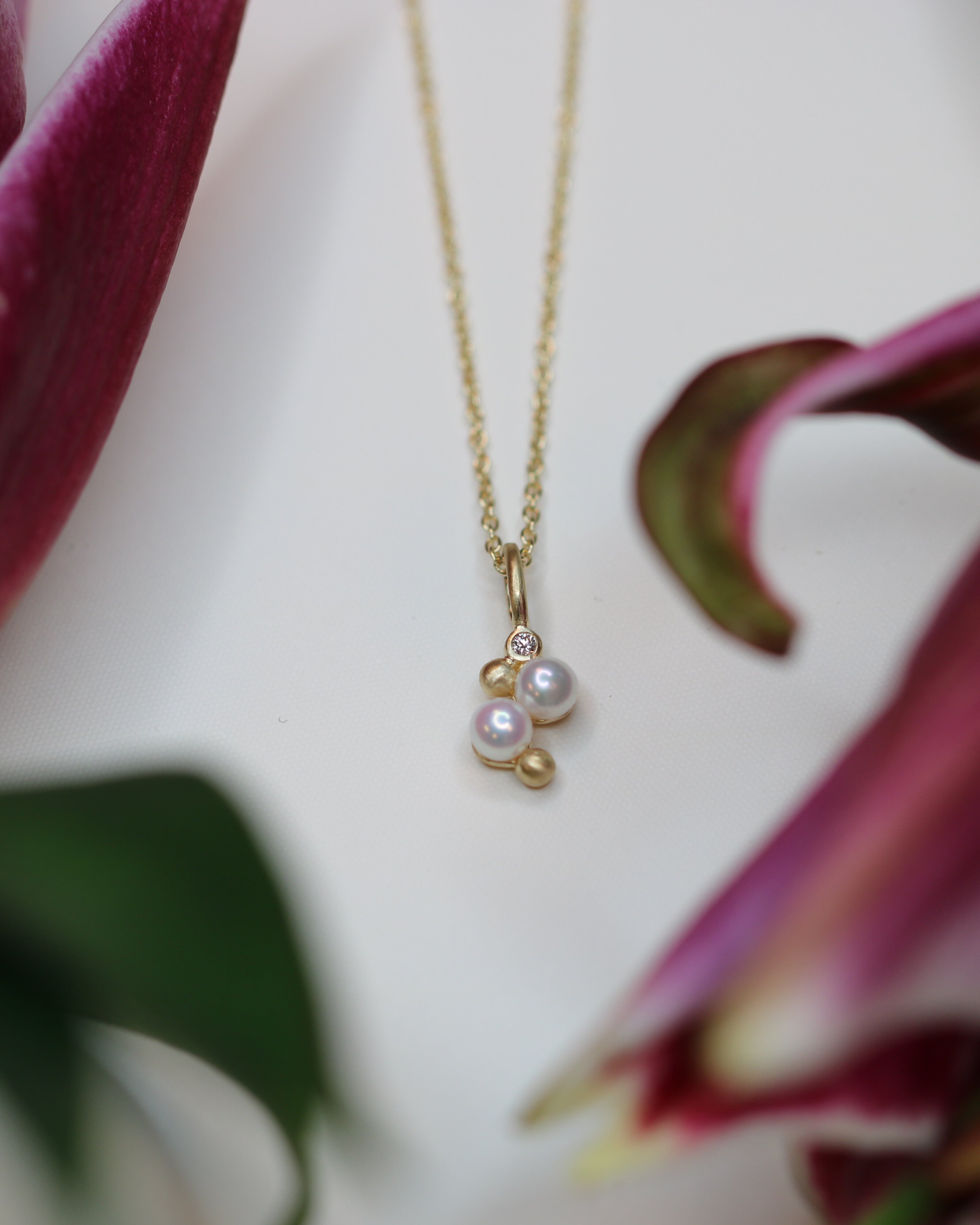 Orbit Dot perle vedhæng - 18kt Rødguld