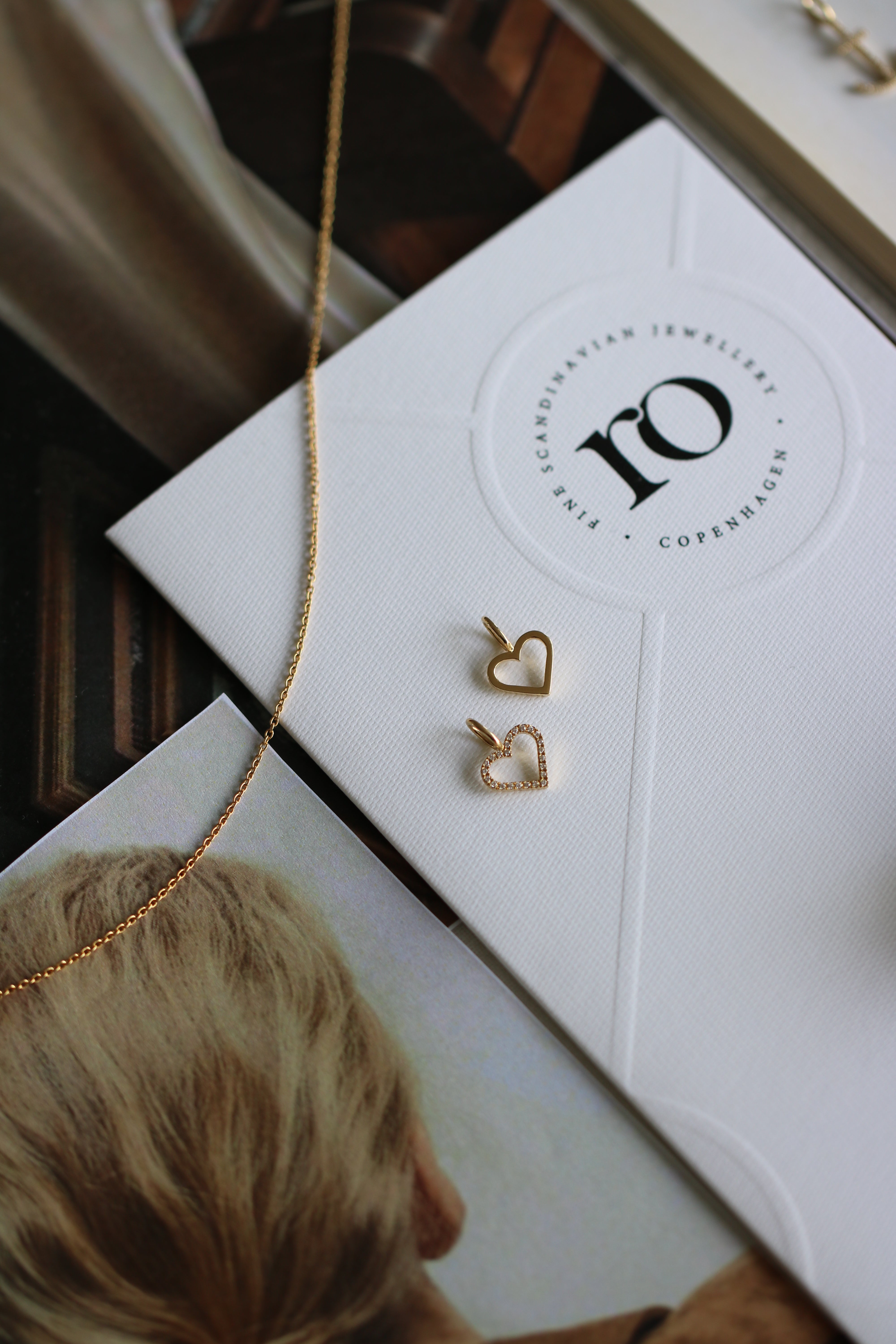 Symbols Open Heart diamant vedhæng - 18kt Rødguld