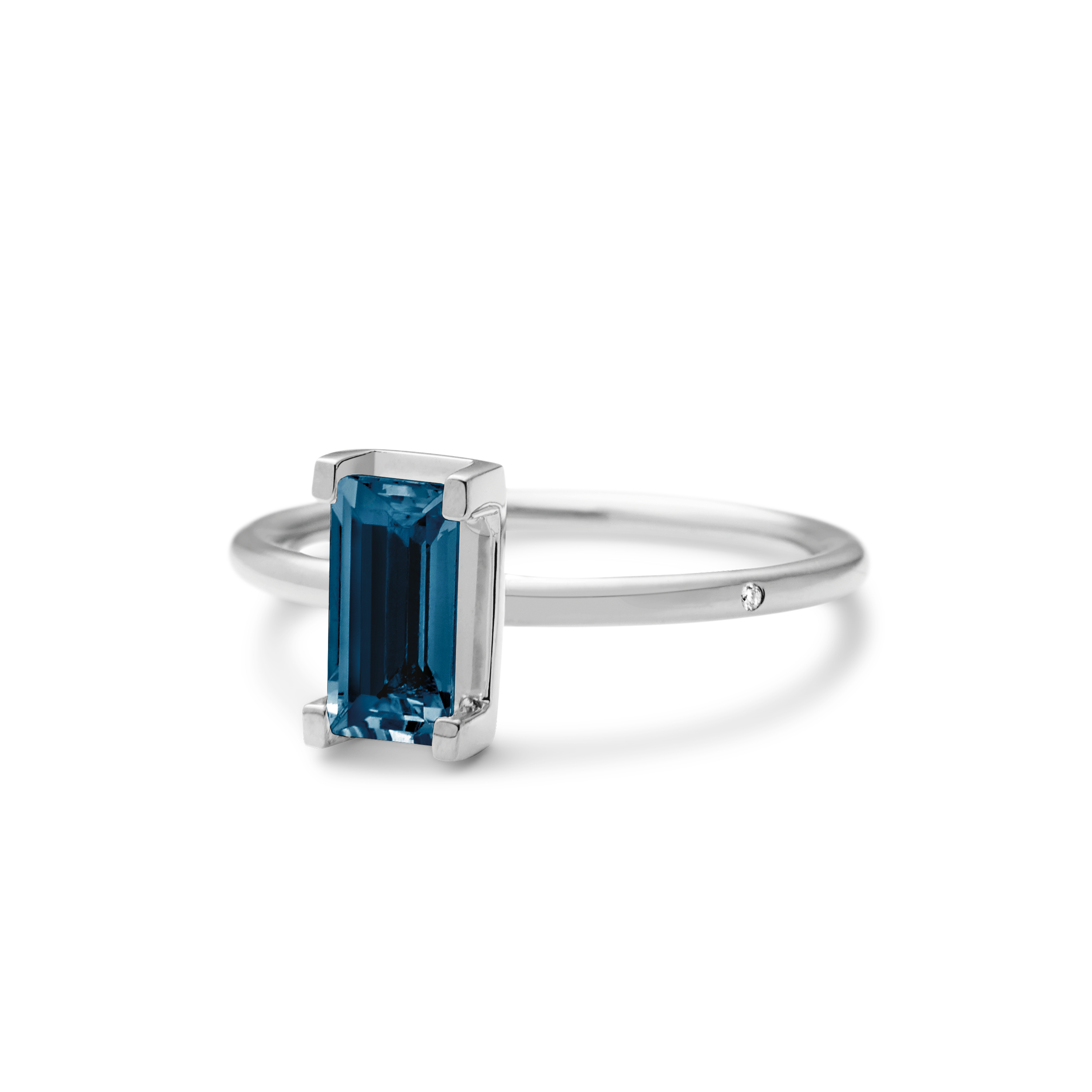 Nord London Blue ring turned - 18kt Hvidguld