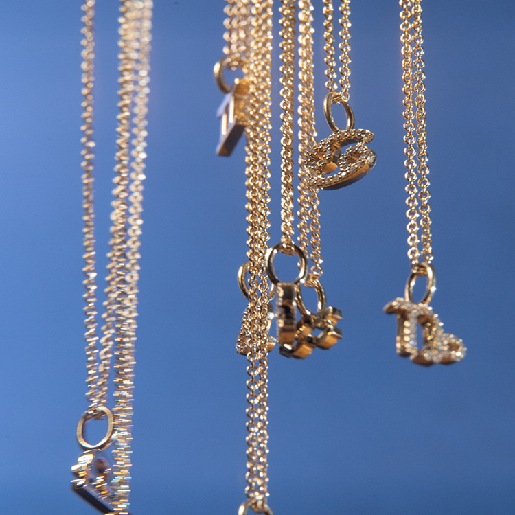My Skytte diamant vedhæng - 18kt Rødguld