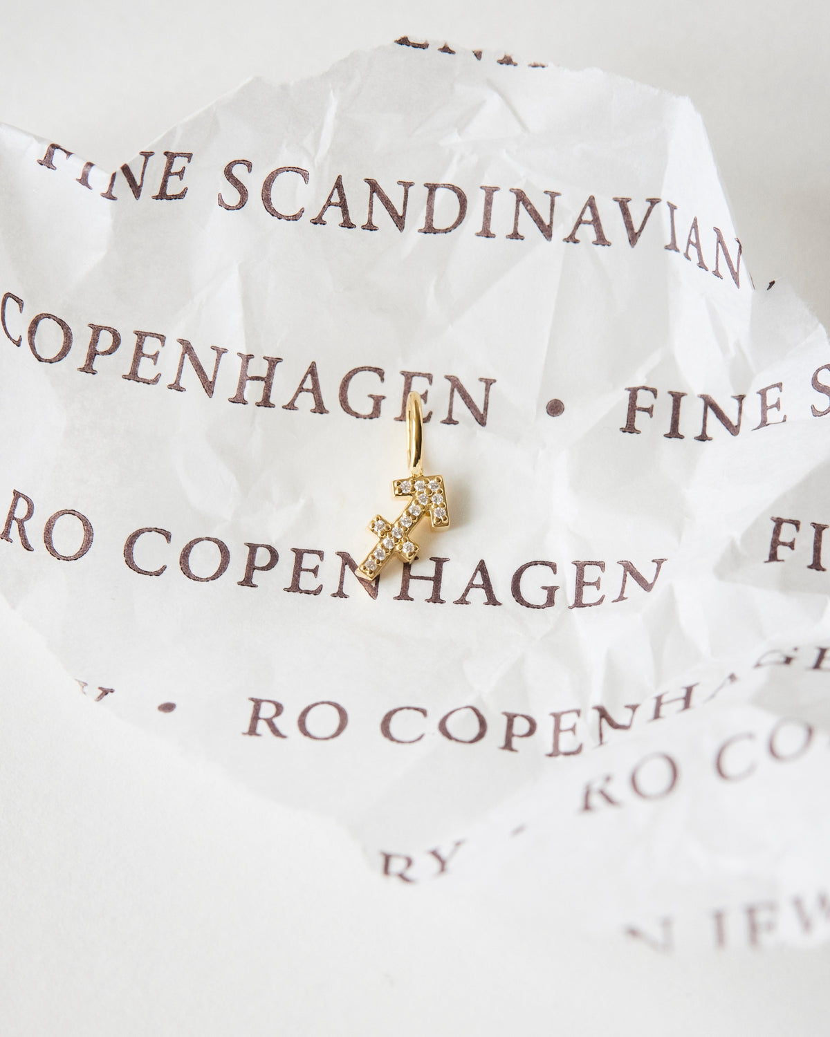 My Skytte diamantvedhæng - 18kt Rødguld