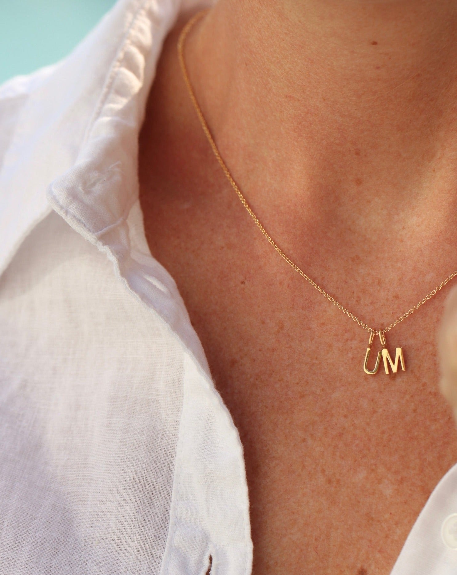 My F vedhæng - 18kt Rødguld