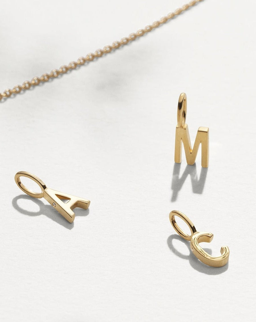 My C vedhæng - 18kt Rødguld