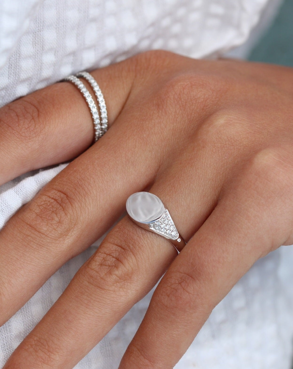 Signet diamantring solid - 18kt Hvidguld