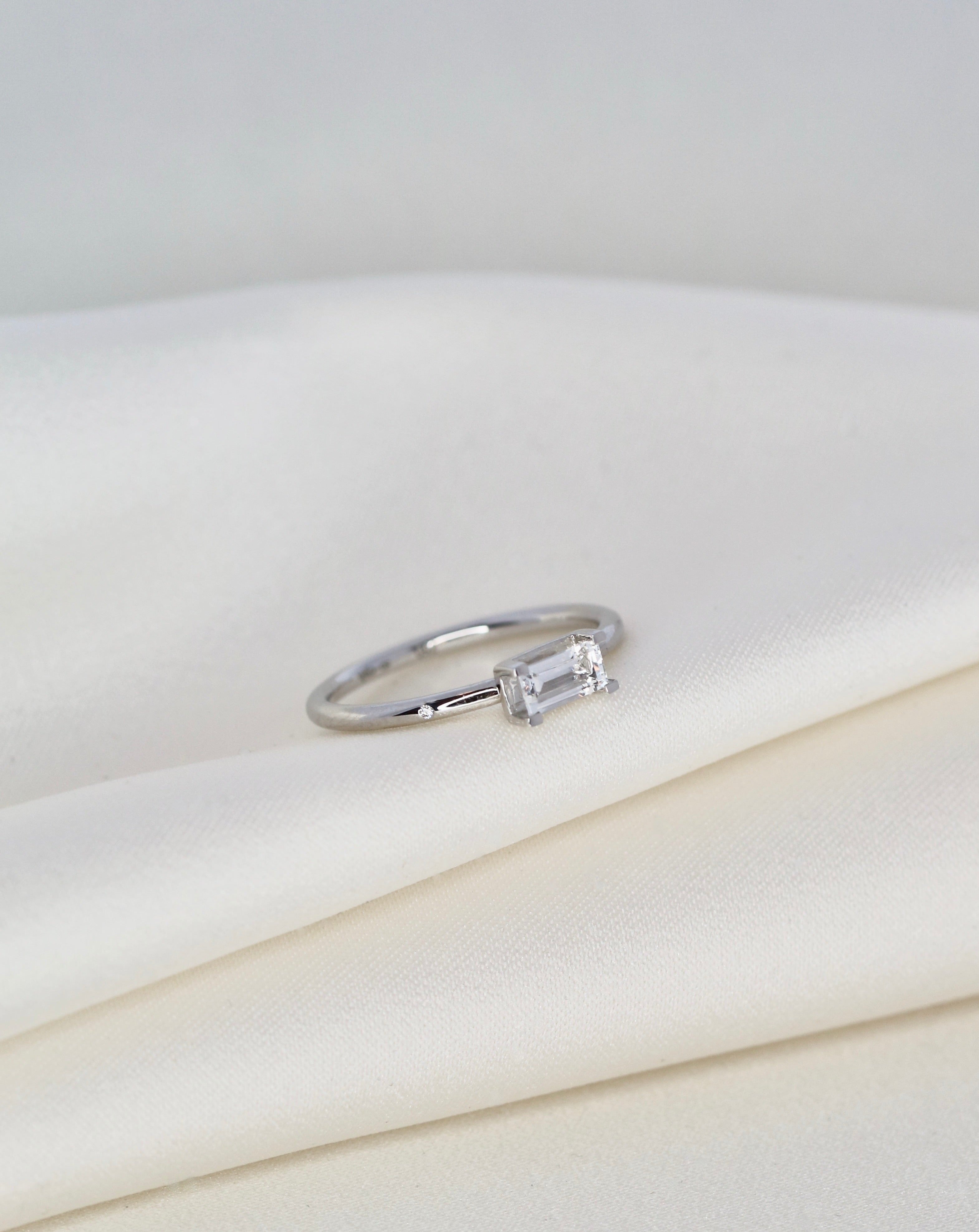 Nord White ring S - 18kt Hvidguld