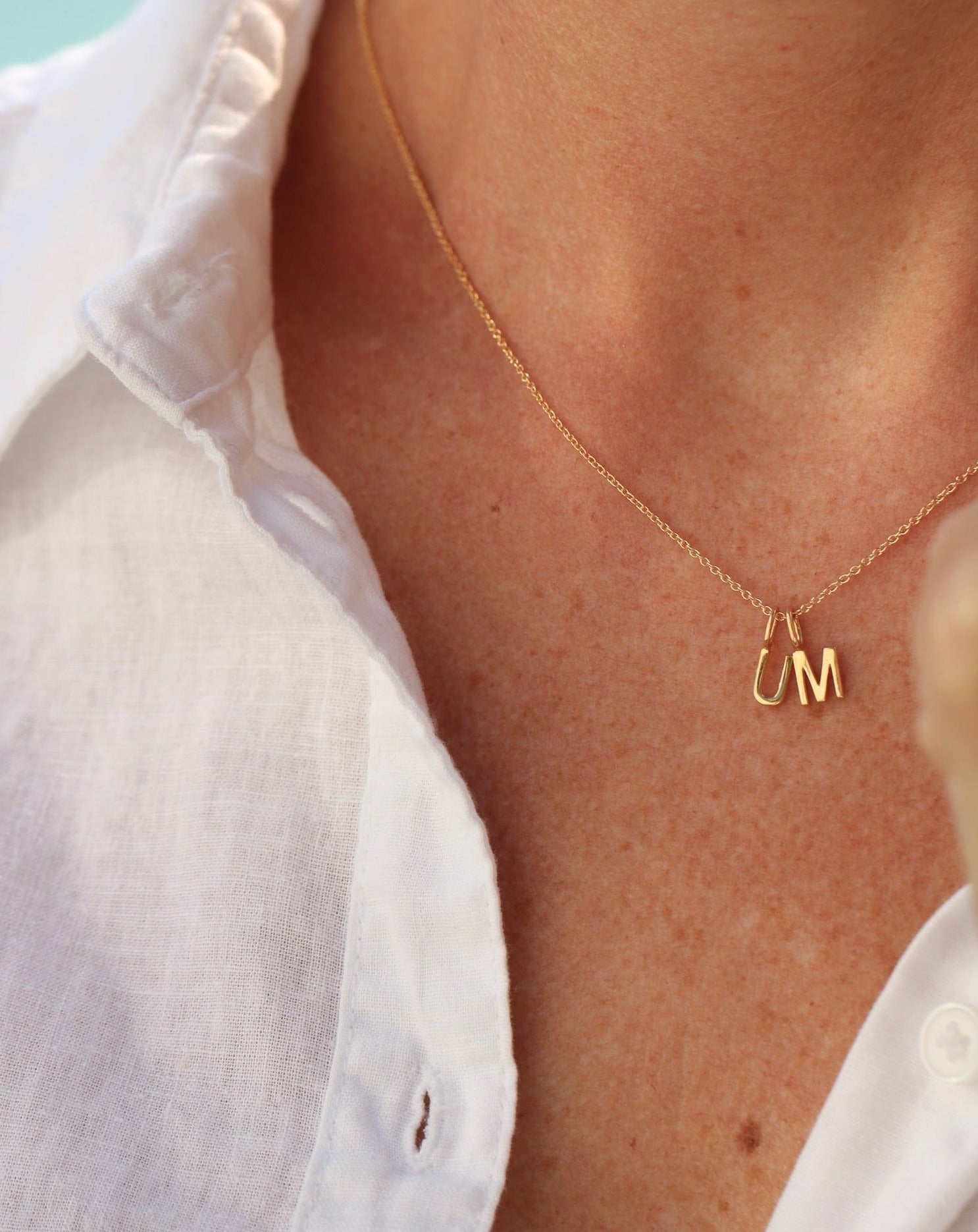 My M vedhæng - 18kt Hvidguld