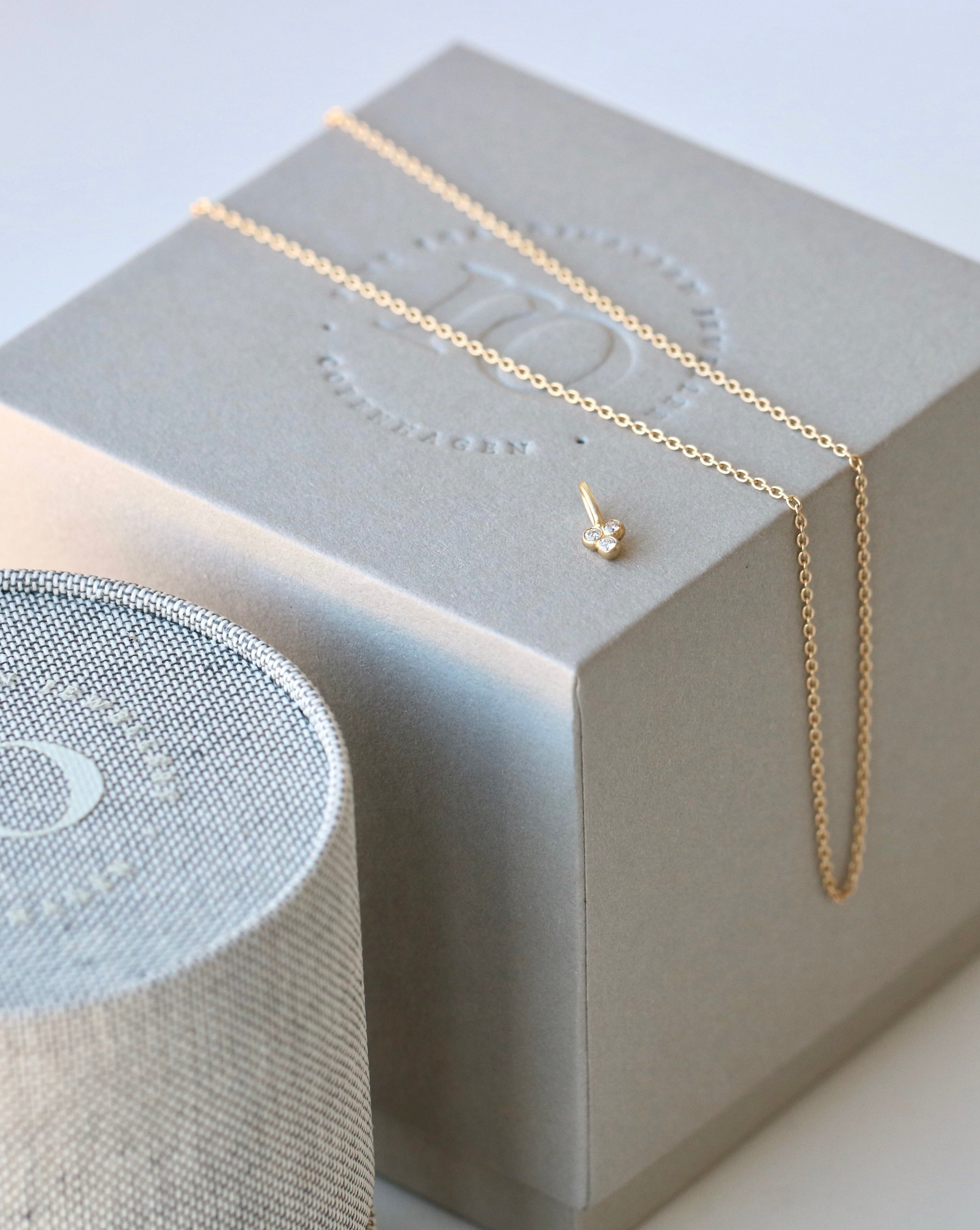 Orbit Dot vedhæng - 18kt Rødguld