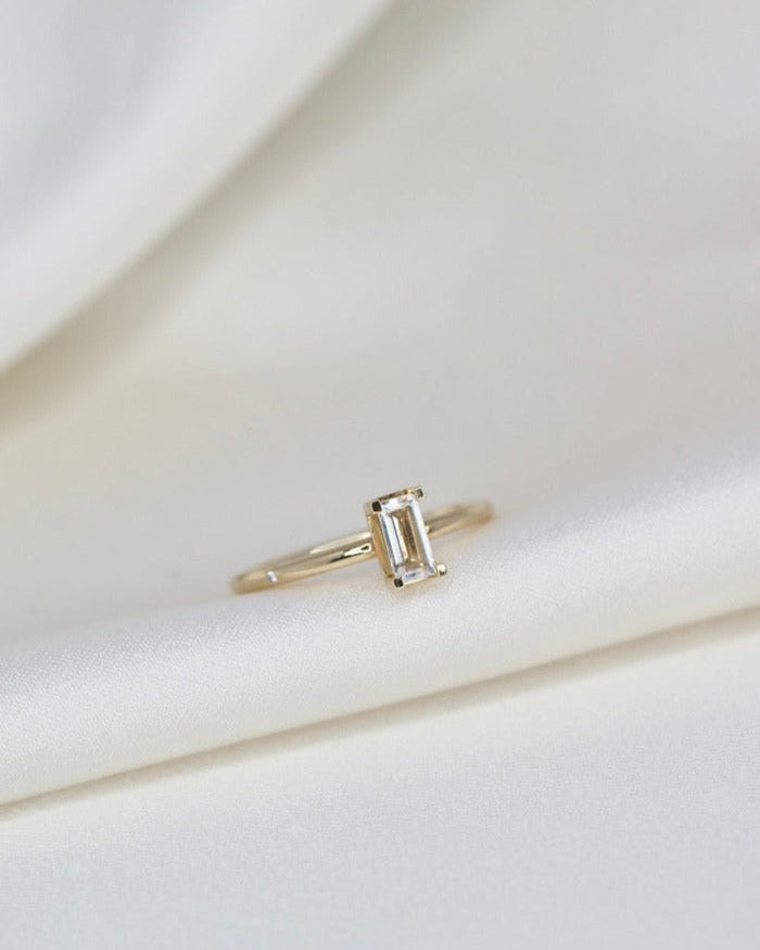 Nord White ring turned I - 18kt Rødguld