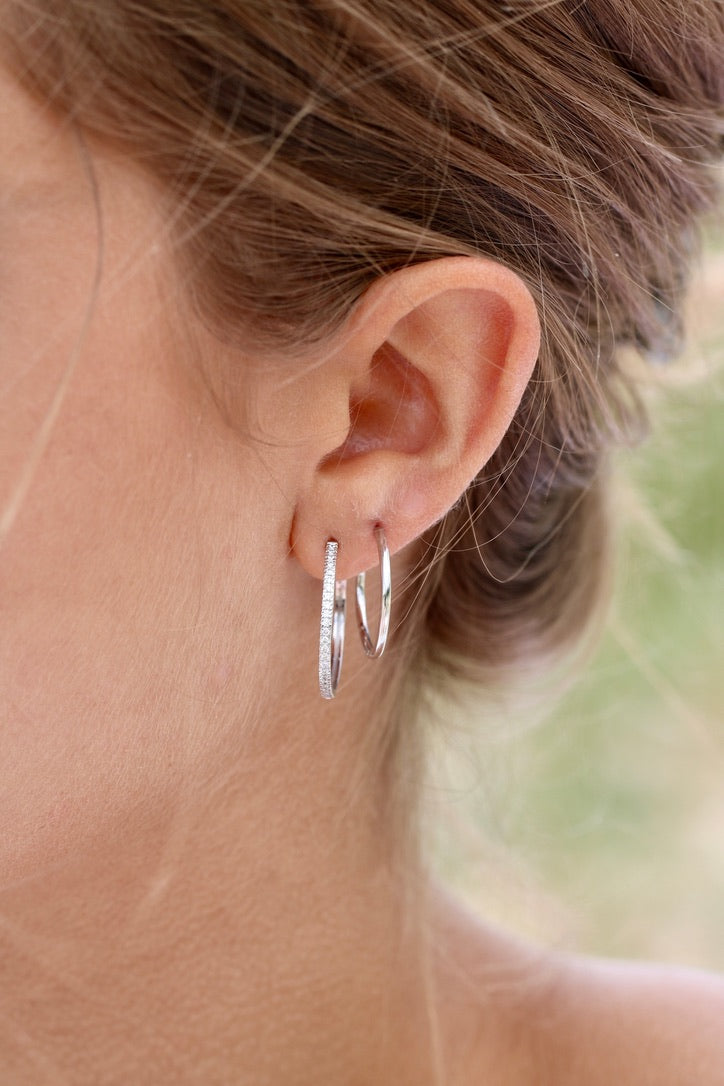 Rock Classic Diamant creol M - 18kt Hvidguld