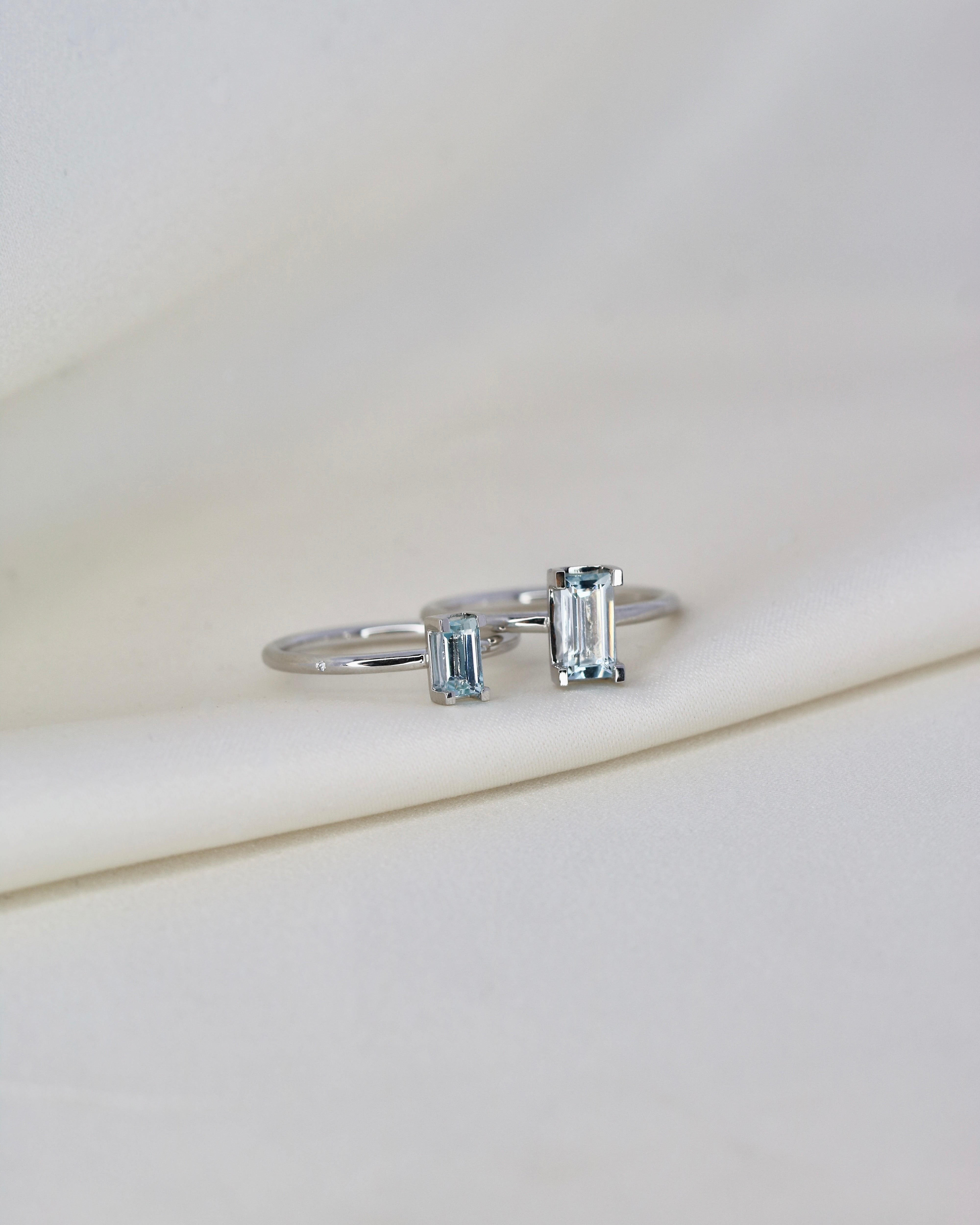 Nord Blue ring turned - 18kt Hvidguld