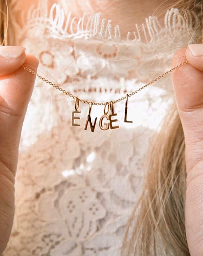 My N vedhæng - 18kt Hvidguld