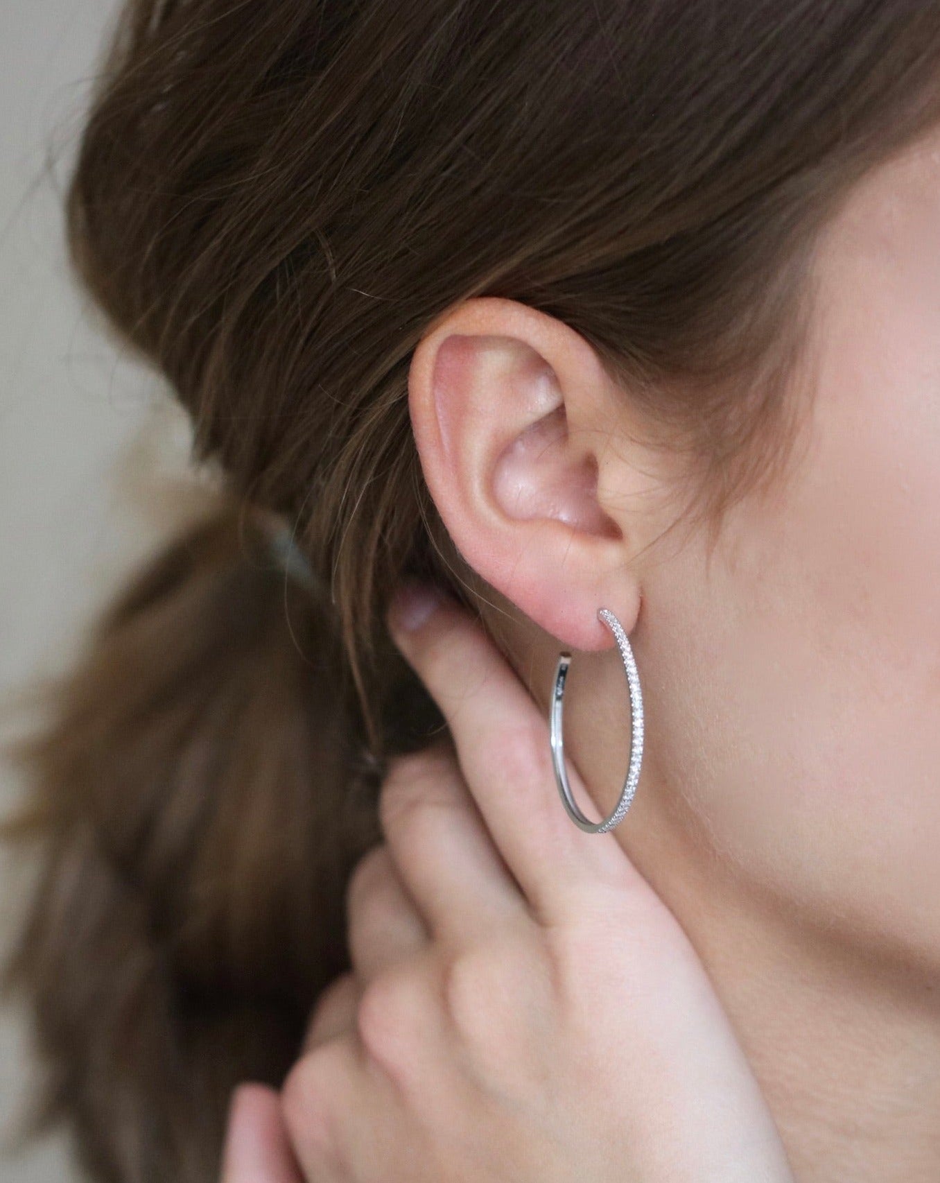 Rock Classic Diamant creol L - 18kt Hvidguld