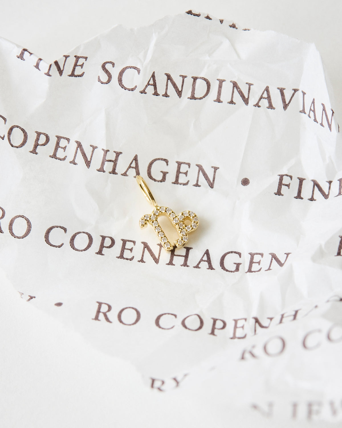 My Stenbuk diamantvedhæng - 18kt Rødguld