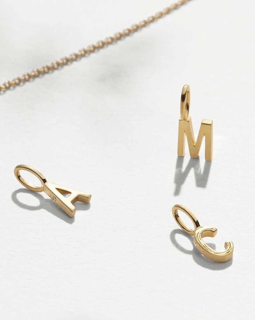My C vedhæng - 18kt Hvidguld