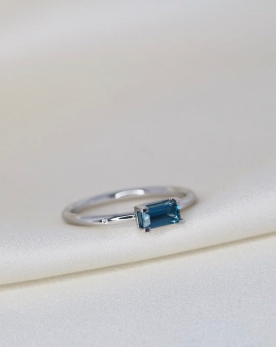 Nord London Blue ring S - 18kt Hvidguld