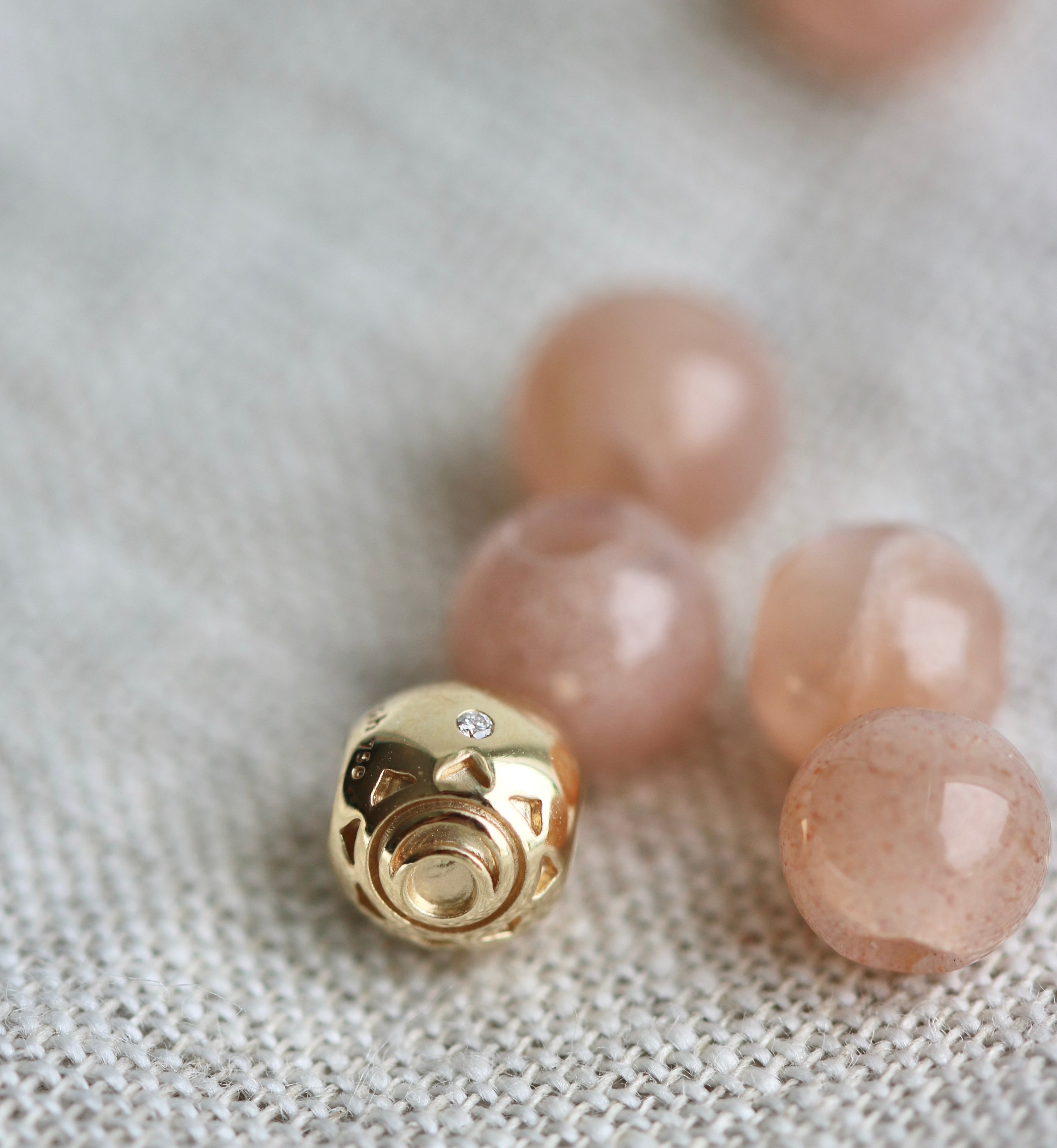 Inner Peace Harachakra perle - 18kt Rødguld