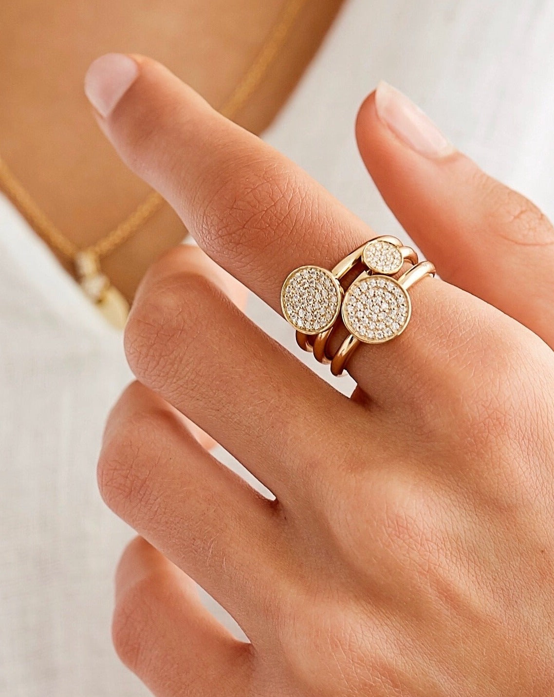 Rock Classic Round Diamantring S - 18kt Rødguld