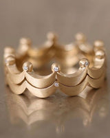 Royal ring med diamant dots - 18kt Hvidguld